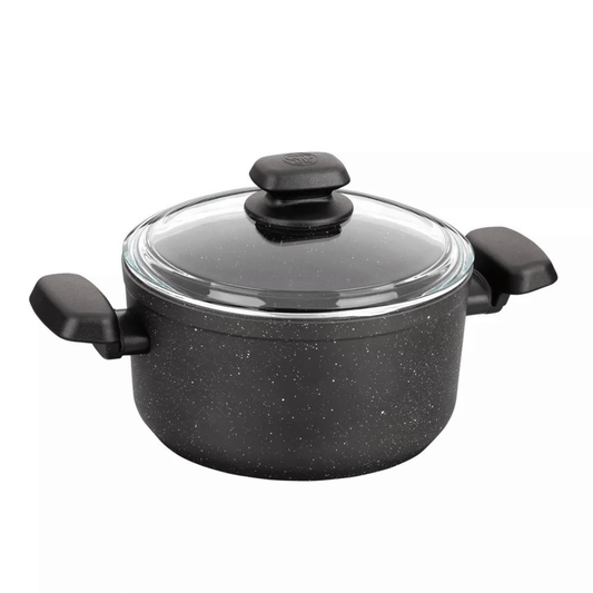 Covered casserole dish with lid